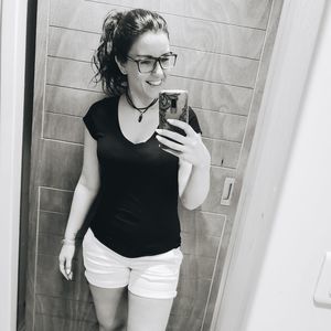 Meet your Posher, Alexandra